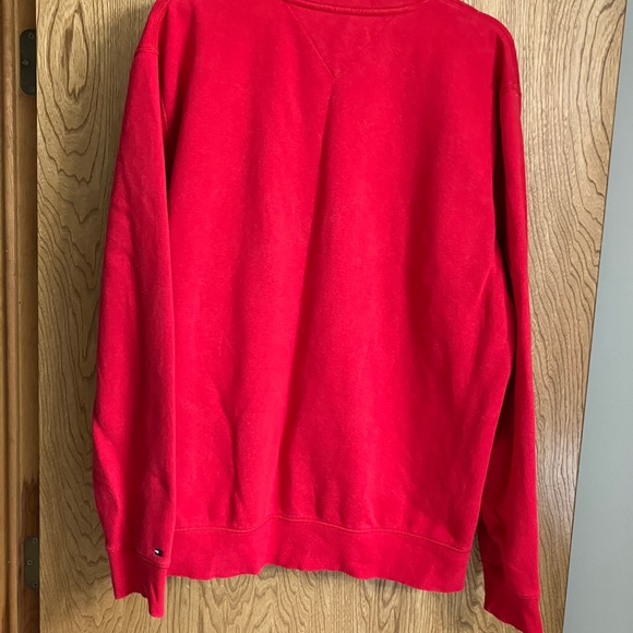 🧵Size XL Tommy Hilfiger Sweatshirt - Picture 2 of 7